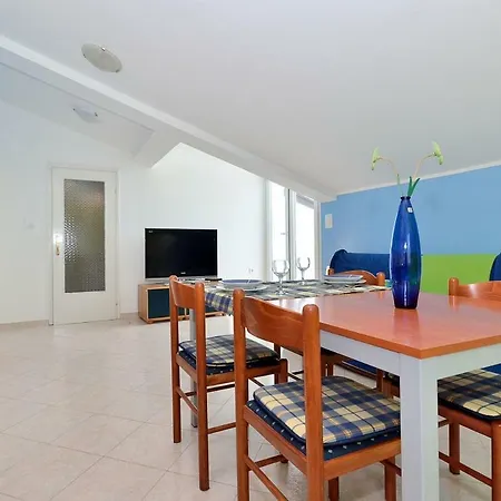 Pensión Apart Palma 3*